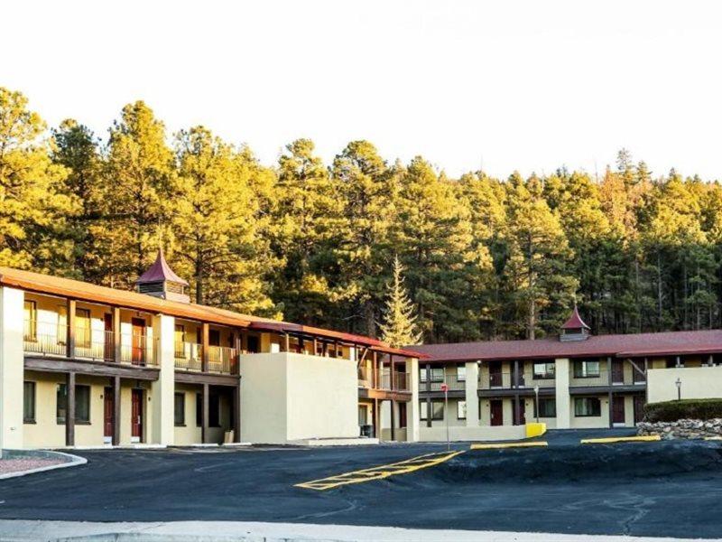Red Roof Inn Plus+ Williams - Grand Canyon Exteriör bild