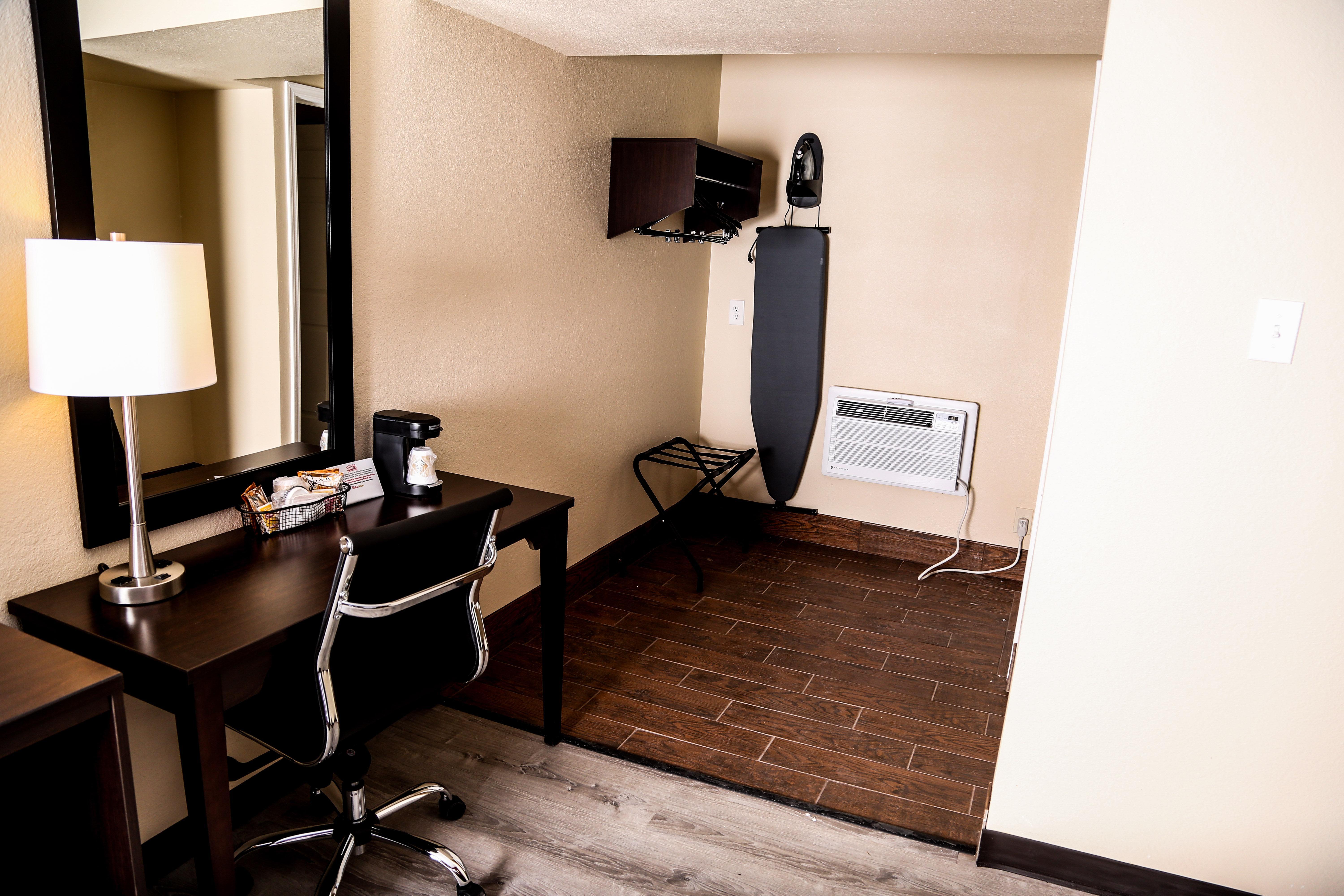 Red Roof Inn Plus+ Williams - Grand Canyon Exteriör bild
