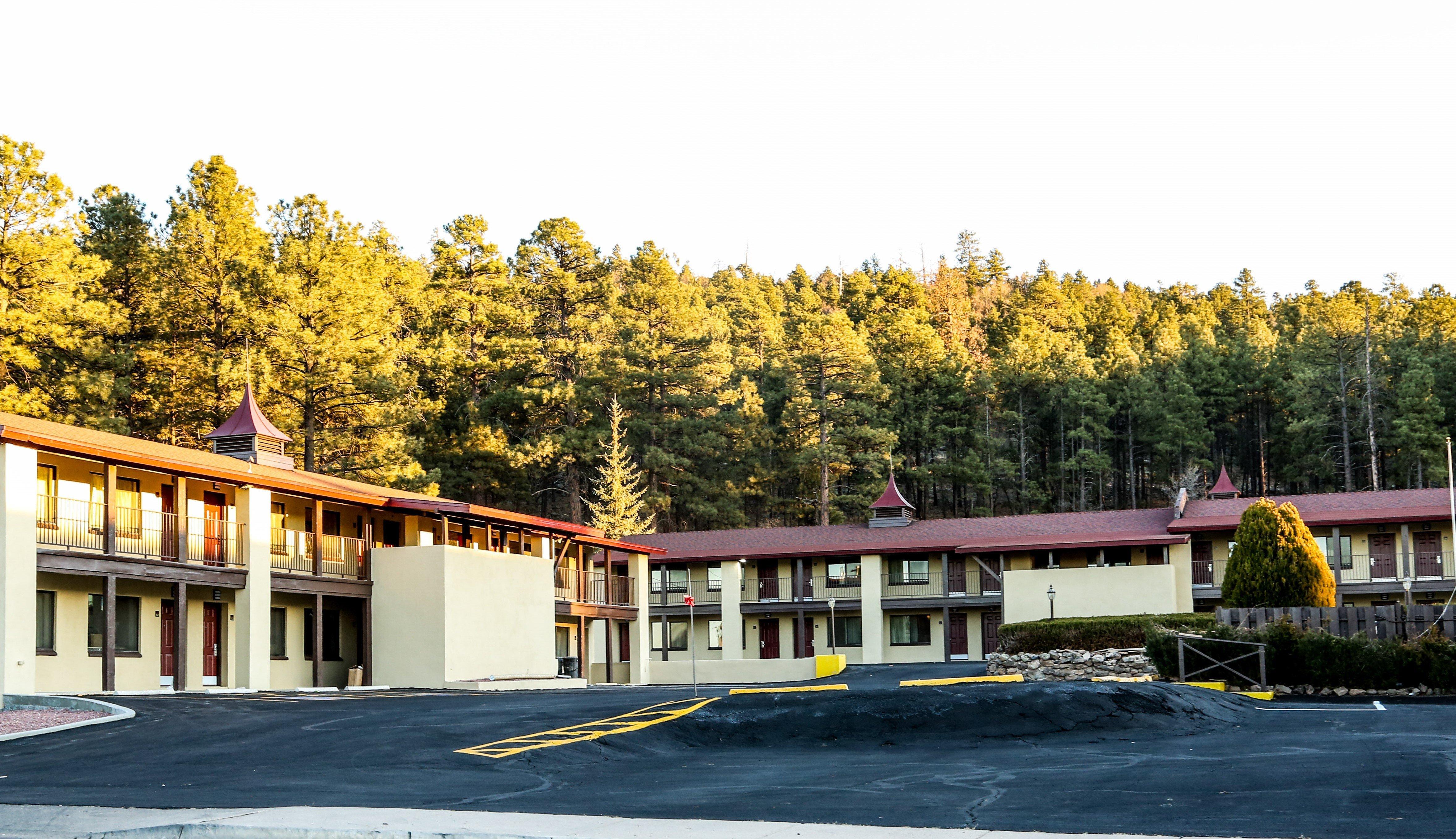 Red Roof Inn Plus+ Williams - Grand Canyon Exteriör bild