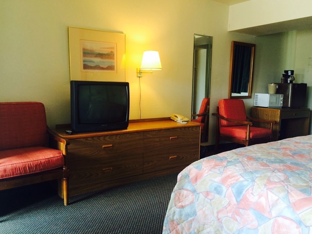 Red Roof Inn Plus+ Williams - Grand Canyon Exteriör bild
